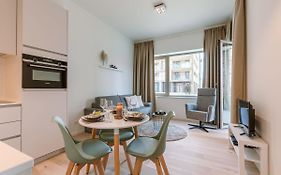 Huswell - Modern Apartment In A New Residence Near The Sea